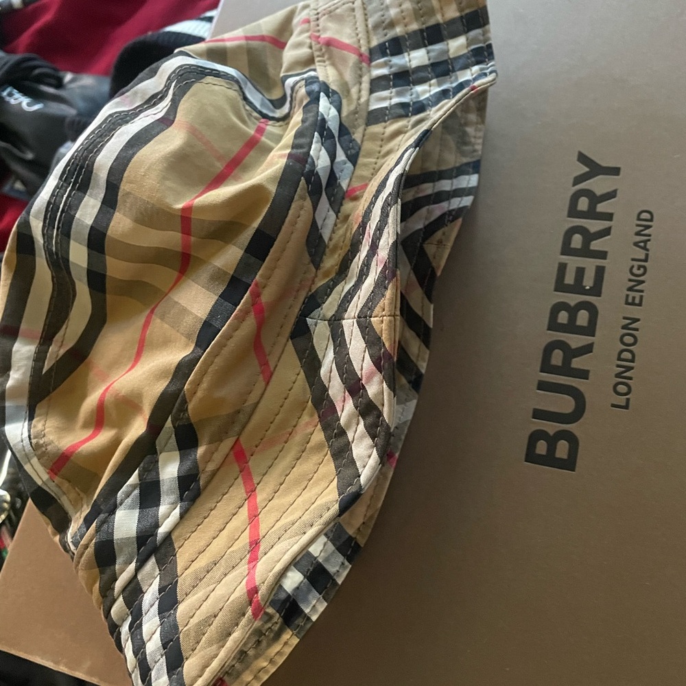 Burberry Check Bucket Hat